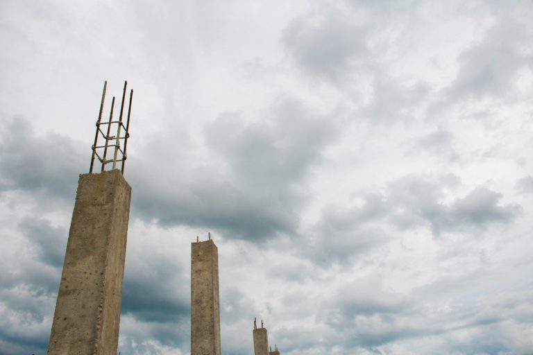 Les poteaux en béton